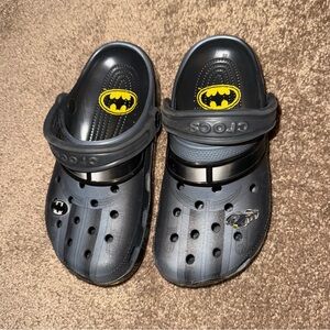 CROCS Kids Batman Slippers - Black and Yellow